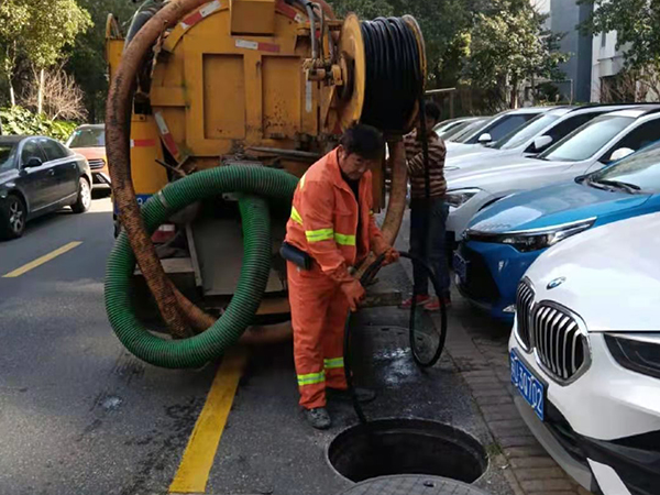 峪泉镇排污管道清淤