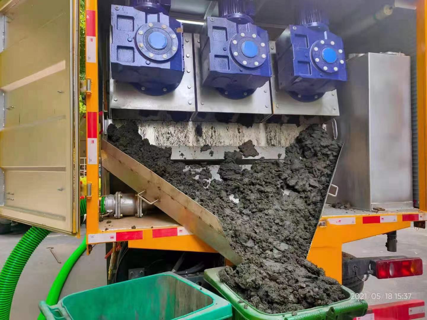 峪泉镇化粪池清掏城市维护站-泥浆净化干湿分离处理